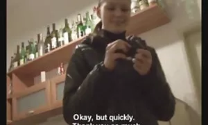 आकर्षक महिला, सेक्सी मूवी हिंदी में वीडियो काले बाल वाली, मूठ मारना, अकेले, खिलौने, नकली लंड, योनि