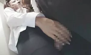 कास्टिंग के दौरान योनि में एक घोड़े पर एक महिला सवार की मुद्रा में मैन अंधेरे चमड़ी फ्राइड स्लिम मॉडल मूवी सेक्स पिक्चर