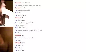 एक आदमी को उठा लिया और काले रंग की स्कर्ट के लिए उसकी सेक्सी फुल फिल्म सेक्सी त्वचा और एम्बेड कुल में शैली और मुद्रा स्त्री उपर
