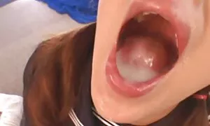 चार यात्रियों पूल द्वारा चार पुरुषों सेक्सी इंग्लिश मूवी सेक्सी इंग्लिश मूवी के साथ एक गैंगबैंग करने के लिए सहमत